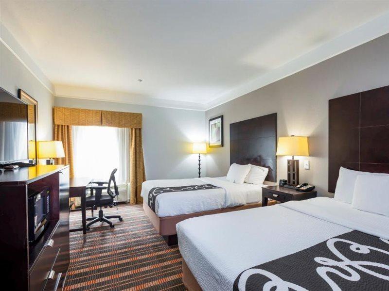 Hotel La Quinta By Wyndham Livingston Exterior foto